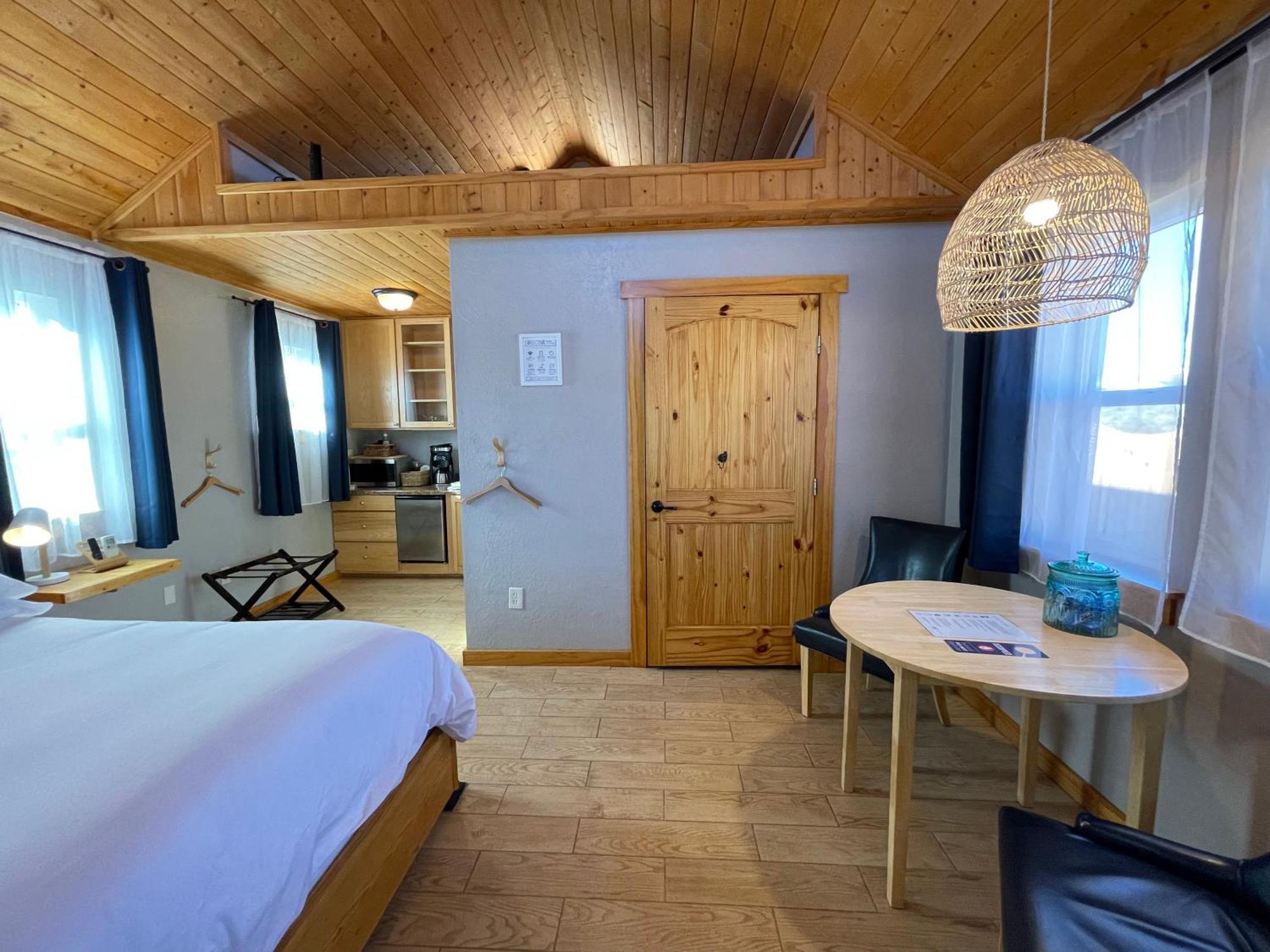 Willow Street Cottages Bluff Ngoại thất bức ảnh