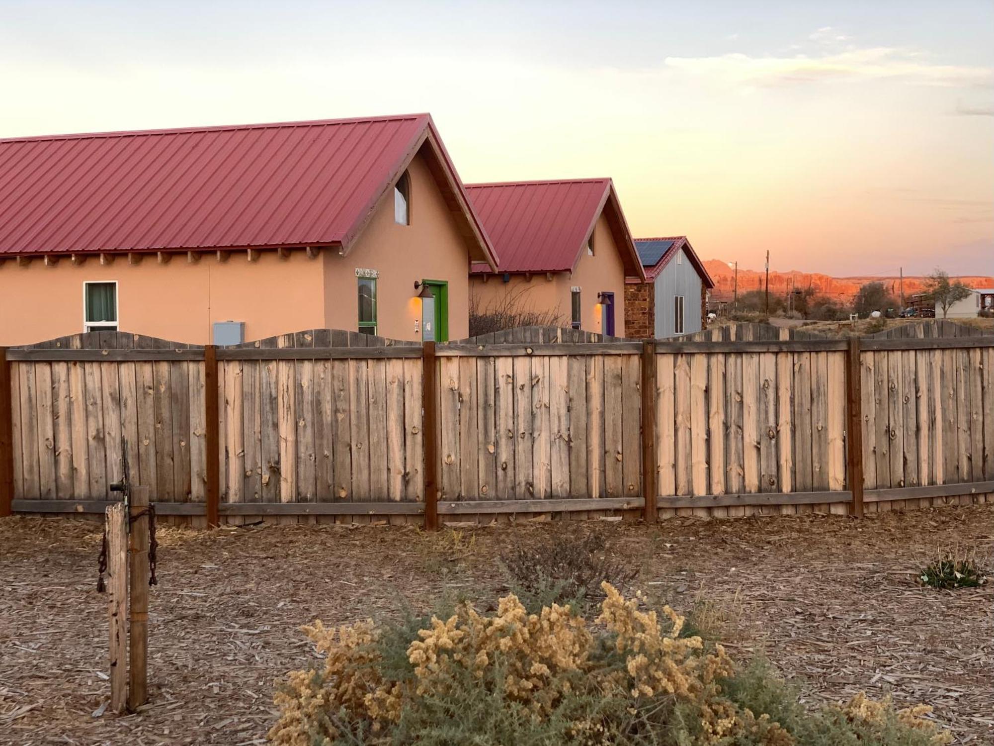 Willow Street Cottages Bluff Ngoại thất bức ảnh